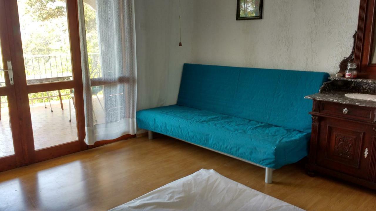 Apartments Bassi Stara Baška Kültér fotó
