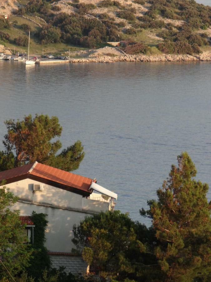 Apartments Bassi Stara Baška Kültér fotó