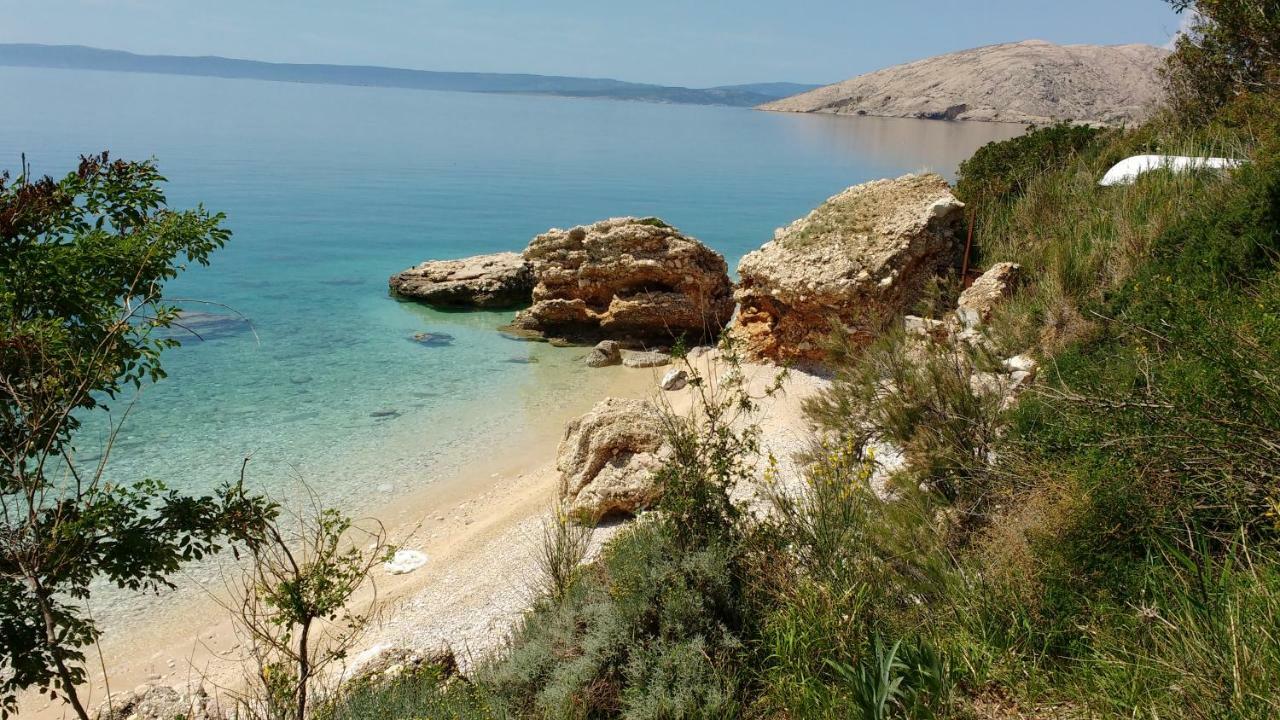 Apartments Bassi Stara Baška Kültér fotó