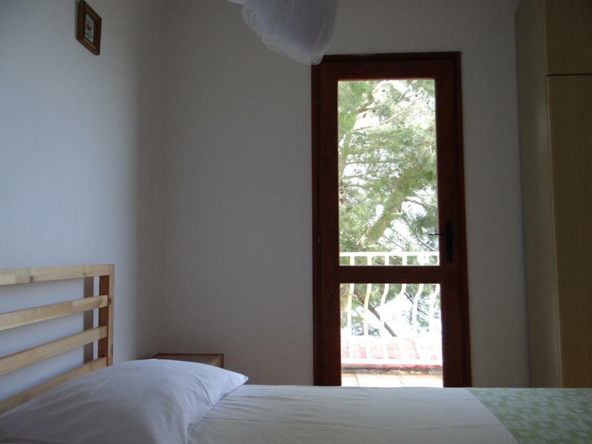 Apartments Bassi Stara Baška Kültér fotó