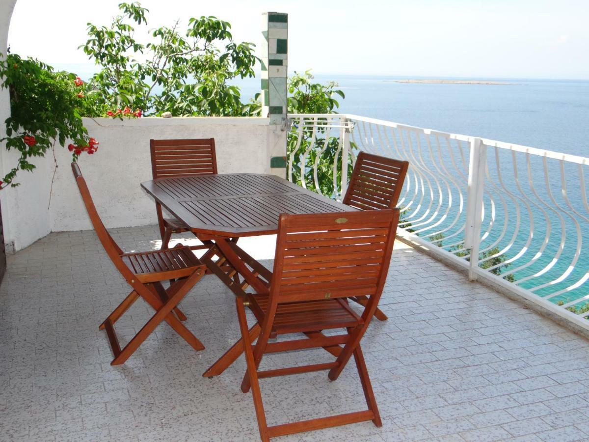 Apartments Bassi Stara Baška Kültér fotó