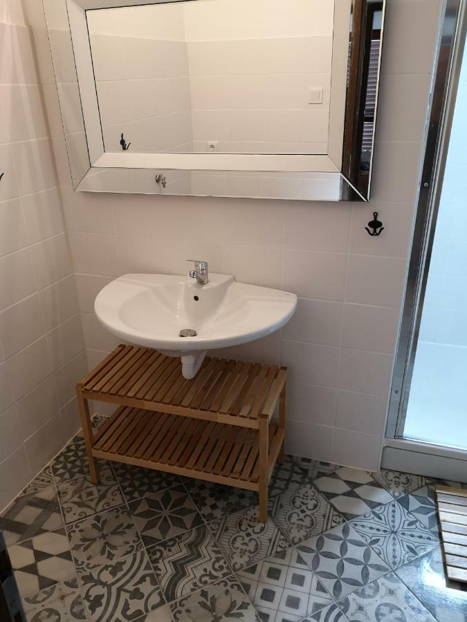 Apartments Bassi Stara Baška Kültér fotó